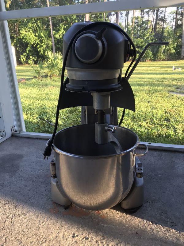 Hobart model HL 200 for Sale in LXHTCHEE GRVS, FL OfferUp