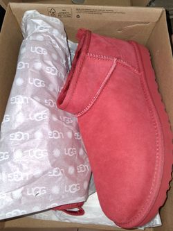 UGG Australia Women's Classic Ultra Mini Sz 9 Style 1116109 red suede lined ankle