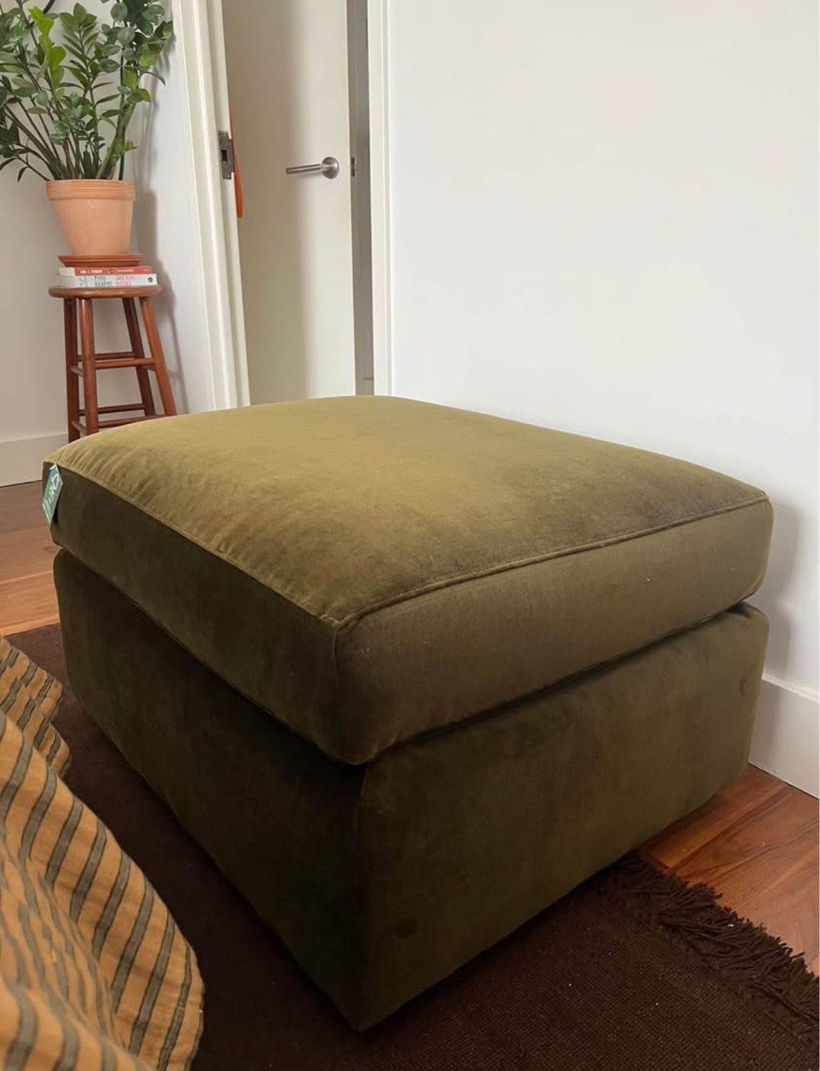 Brand new Crate & Barrel Ottoman - Olive green