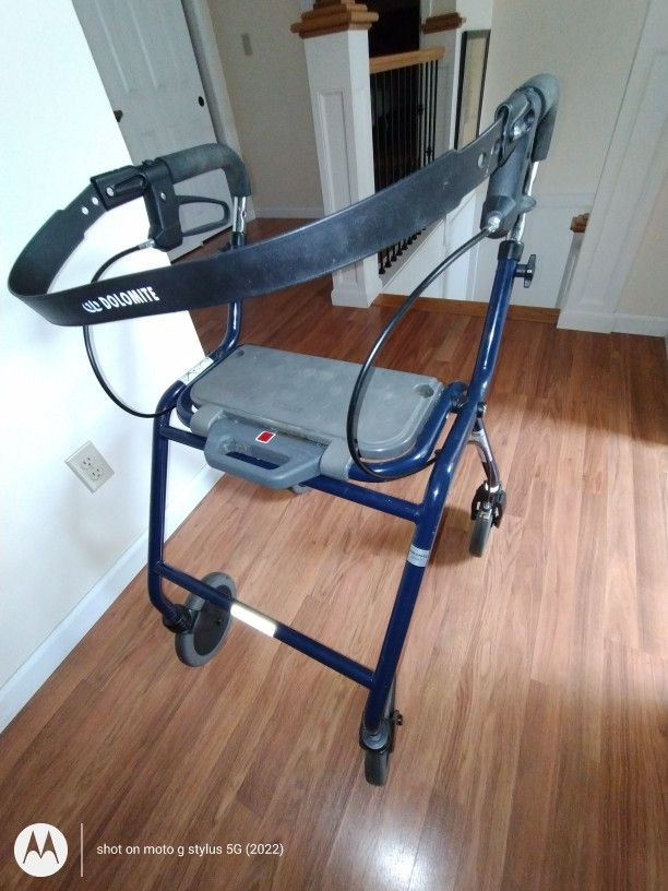 Dolomite Walker