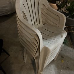 Plastic chairs silas