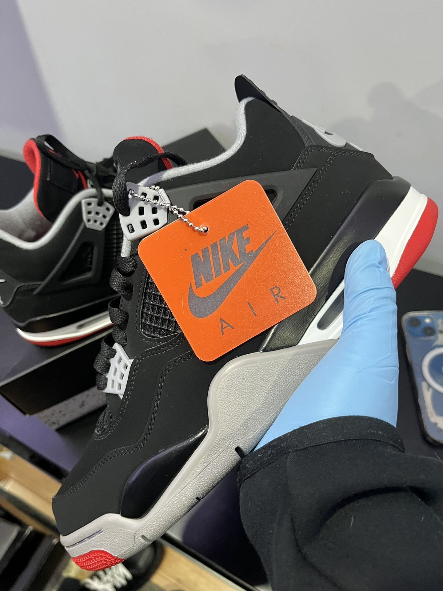 Jordan 4 Retro Bred (2019)