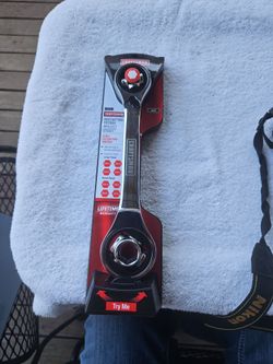 Craftsman Ratcheting Rotary Wrench