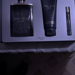 A SET OF NEW PERFUMES: 