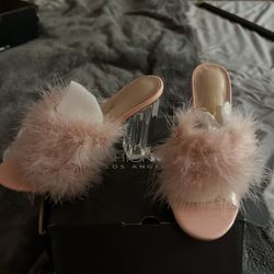 Size 7 - Women’s Fashion Nova heels