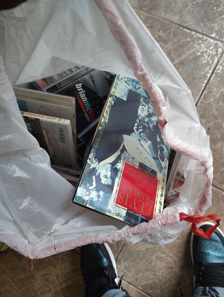 CDs / Movies