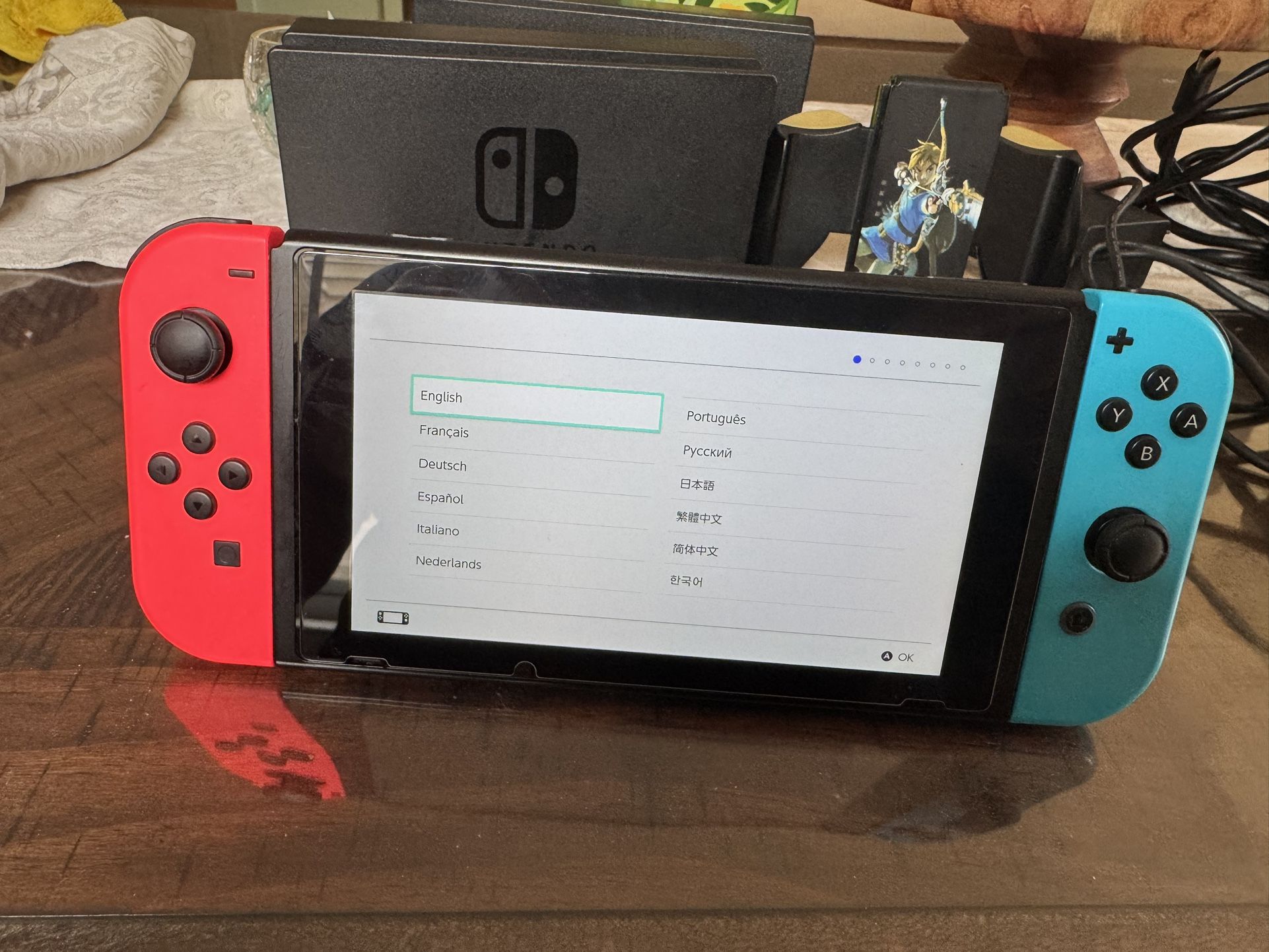 Nintendo Switch 1 With Accessories