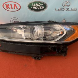 Ford Fusion Headlight Part
