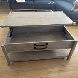 Coffee Table With lift top