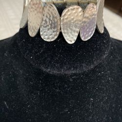 Fashion Elastic Silver Bracelet !