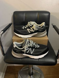 New balance 990 Size 9.5 2E Men’s $95