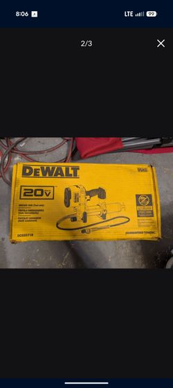 DeWalt grease gun