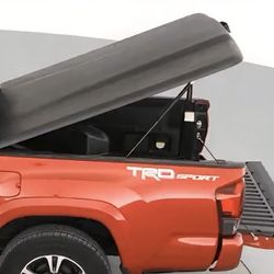 Undercover Elite Tonneau Cover – Fits 3rd Gen Tacoma (5.5ft Bed) 