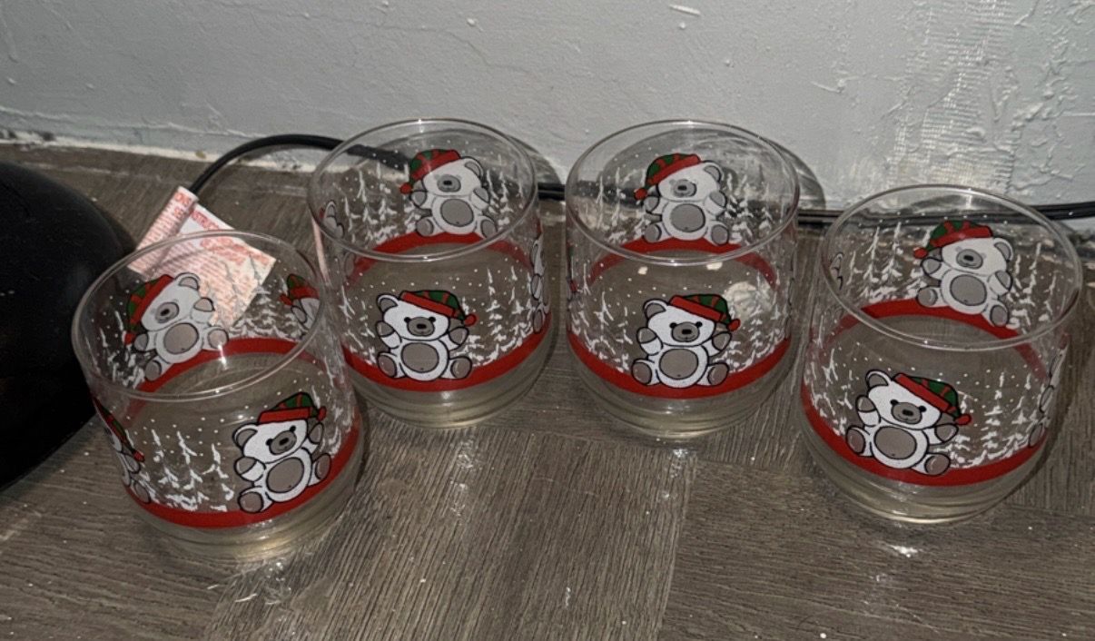 Vintage Christmas Cup Bundle