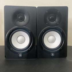 Yamaha HS5