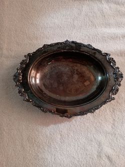 Vintage Silver Plated Oval Serving Dish By Sheridan Silver Co