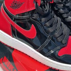 Jordan High Retro 1 Bred 