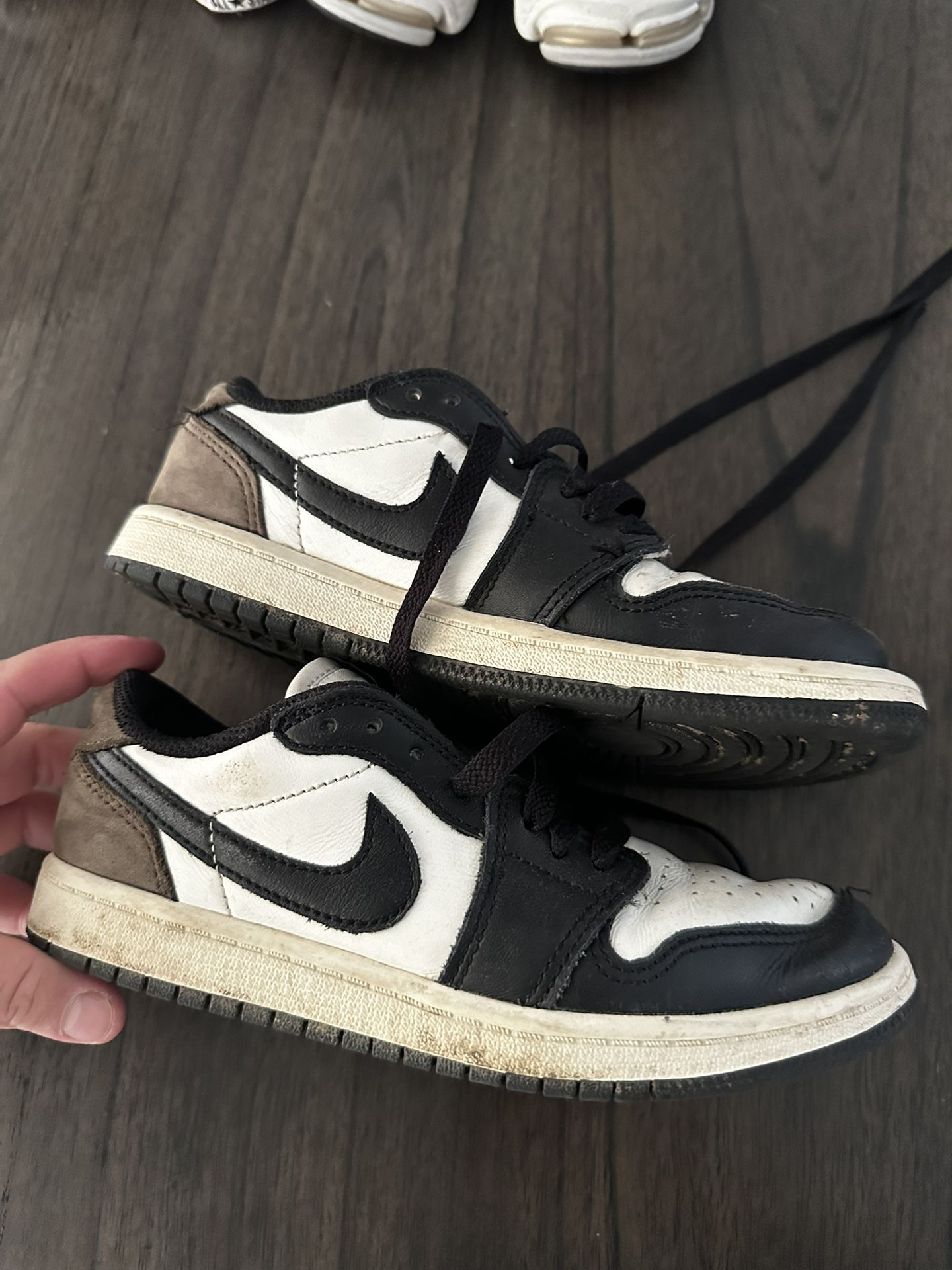 Boys Jordan 1 Retro Low Mocha