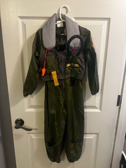 Pilot costume