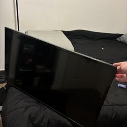 Vizio TV Black Small