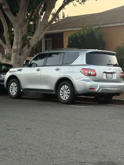 Nissan armada 4D 4x2 SV/SL Platinum