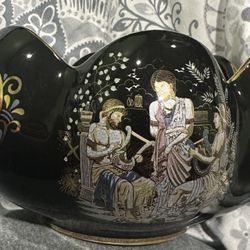 Greek Fakiolas Porcelain Scallop Bowl - Hand Painted 24K Gold Antique Design