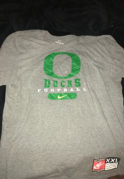 Oregon ducks men shirt size XL