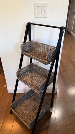 3-Tier Ladder Shelf with Wicker Baskets