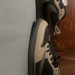Travis Scott Air Jordan 1 lows