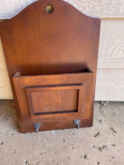 Wooden Wall Mail Organizer with Key Hooks