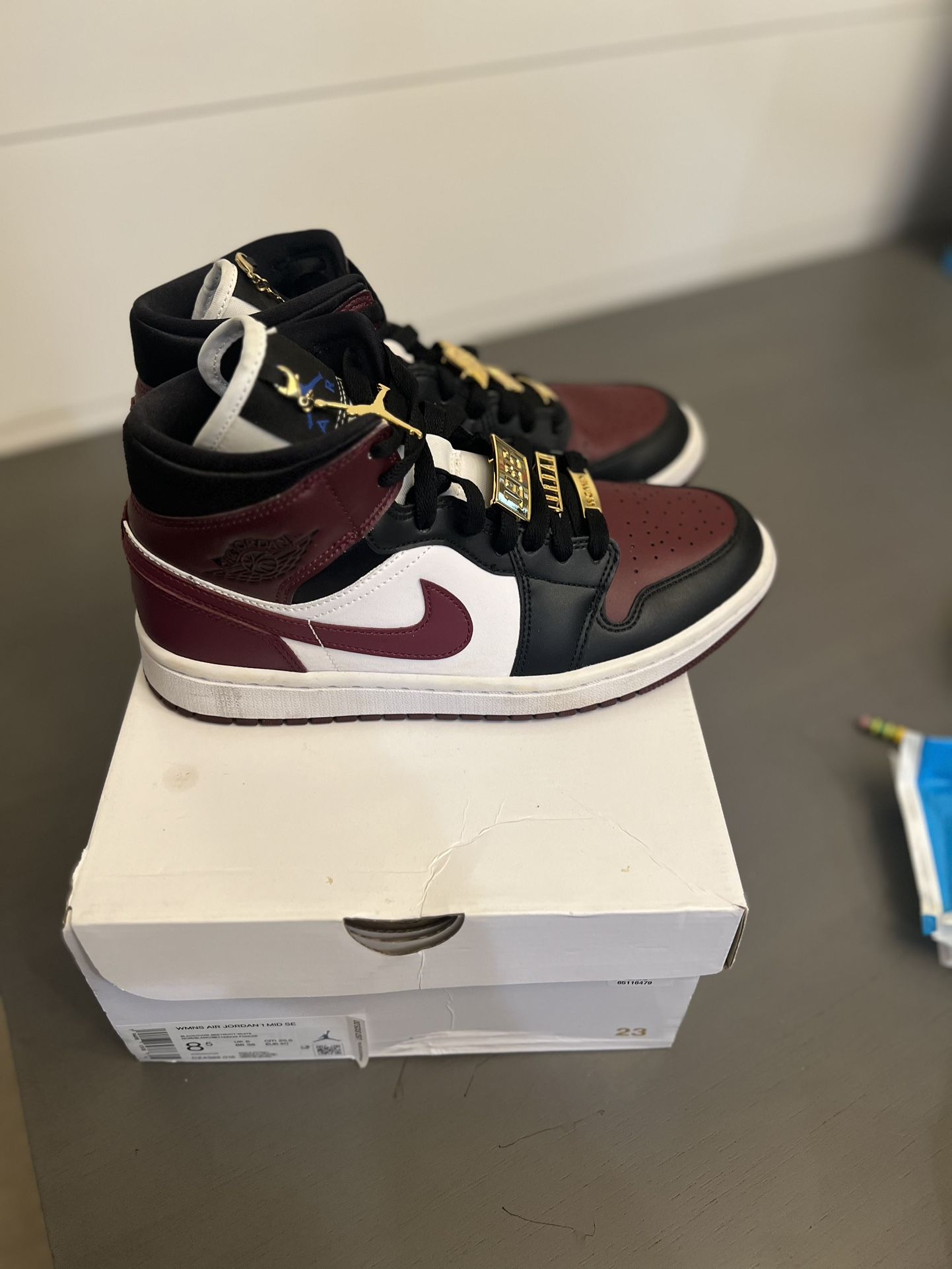 Jordan 1’s Women’s Size 8.5 