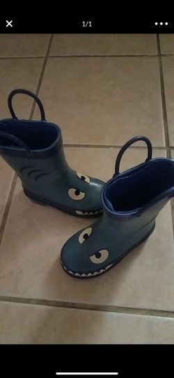 Kids Rainy boots size 7