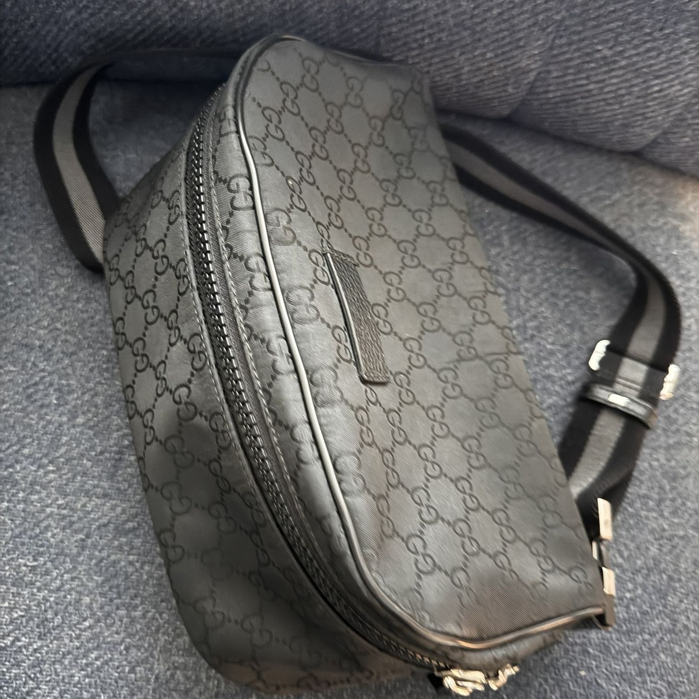 Gucci (Belt Bag)