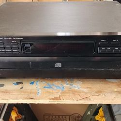 Kenwood 5 Disc Player