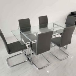 Brand New Dining Set / Juego de Comedor Nuevo a Estrenar ... Fast Delivery 🚚 