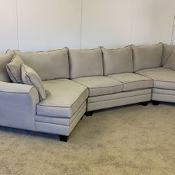 Raymour Sectional Couch Sofa *Free Delivery*