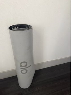 Alo Yoga Mat