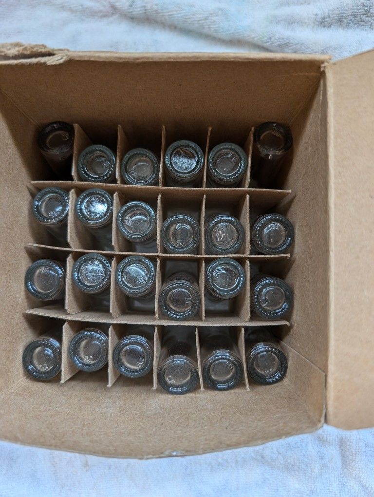 24 Glass Essential Oil Rollers 