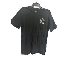Men’s Black Graphic T-shirt Size Medium