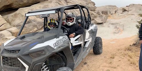 Polaris rzr utv