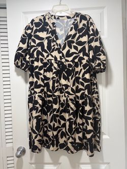 Casual Beige and black floral dress