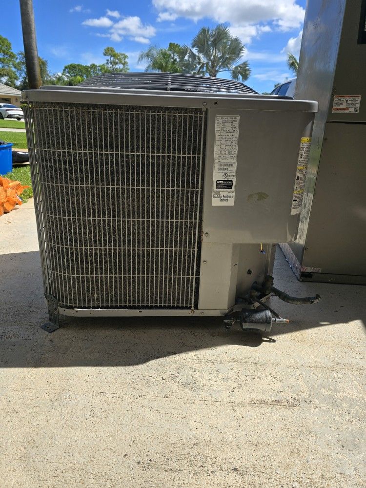 AC UNIT CARRIER 2 TON