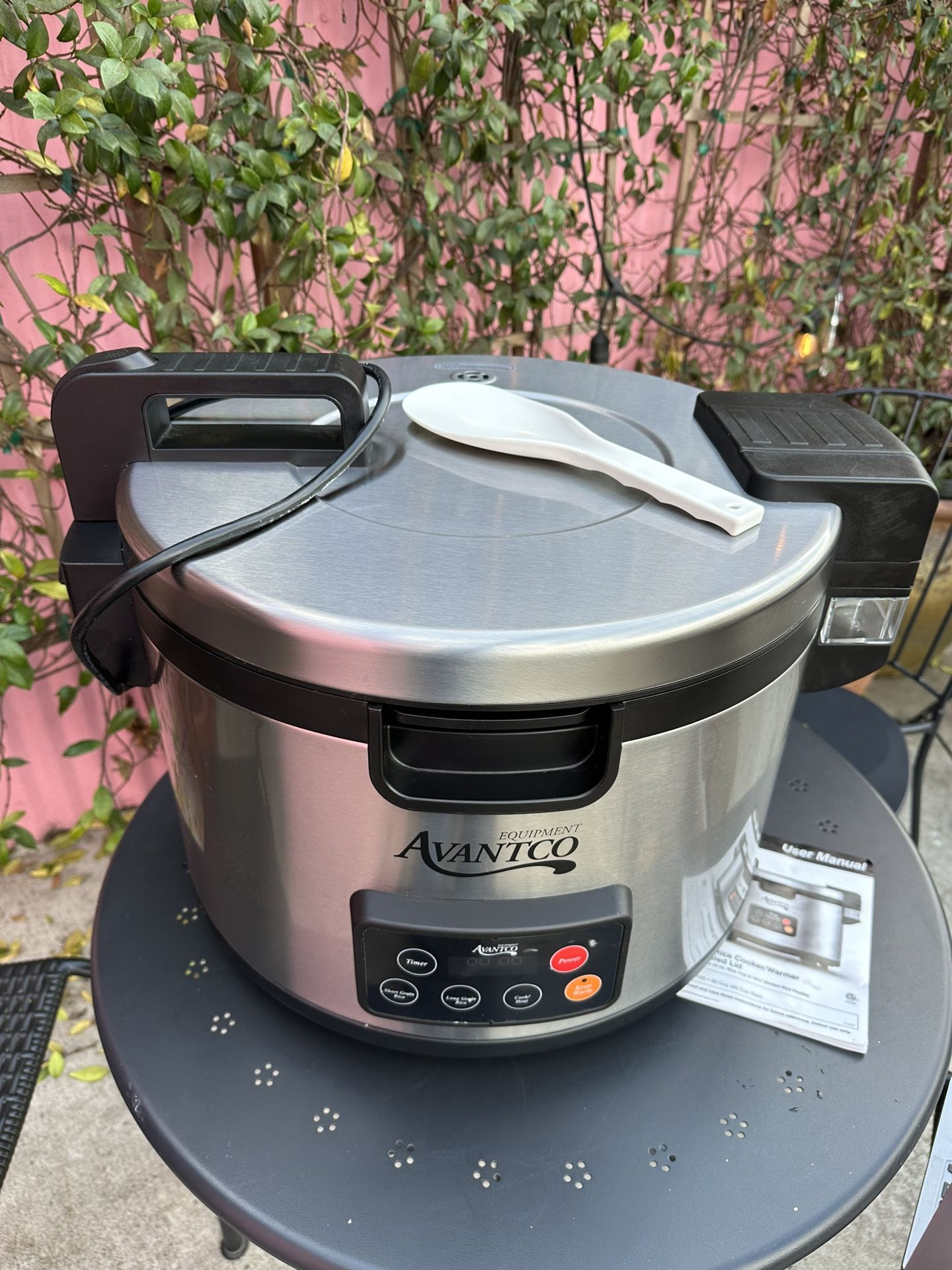Commercial Grade Avantco Rice Cooker