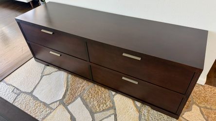 Baronet 4 Drawer Dresser for Clothing Vintage Excellent Made in Canada