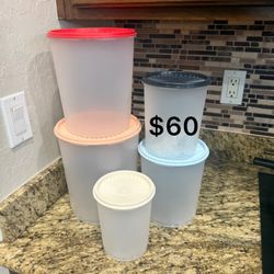 Servalier Tupperware Set