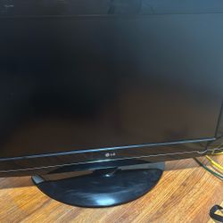 LG 37inch 1080p TV 