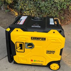 Champion Power Equipment 6500-Watt Recoil Start Gasoline and Propane Powered Dual Fuel Inverter Port