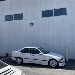 1997 BMW 328i