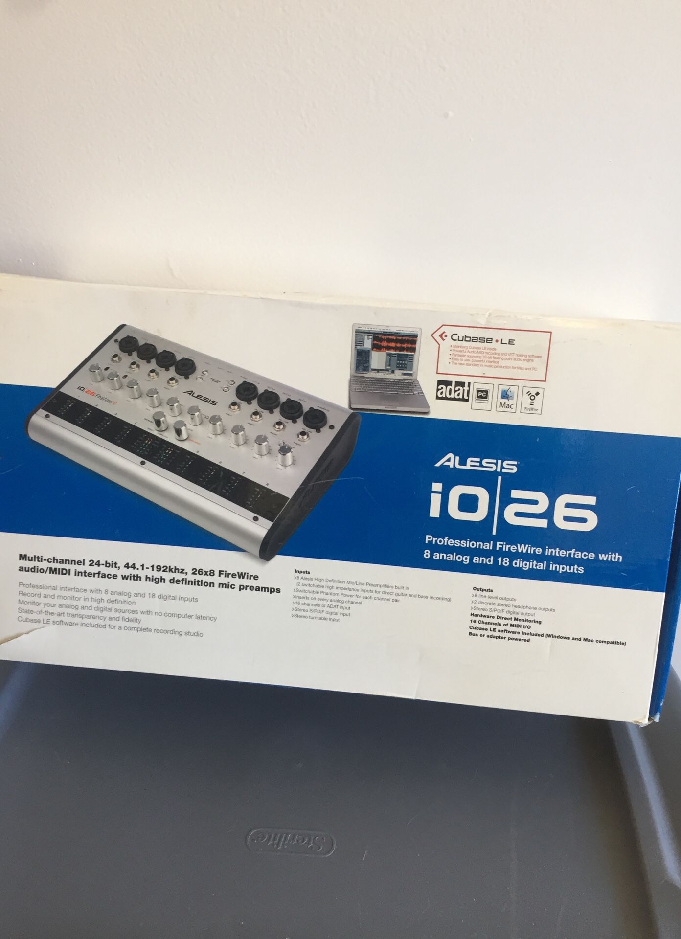 ALESIS KICK AZZ FIREWIRE 26 Channel I/O!!!