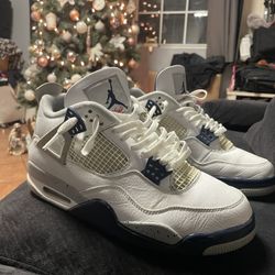 JORDAN 4S MIDNIGHT NAVYS